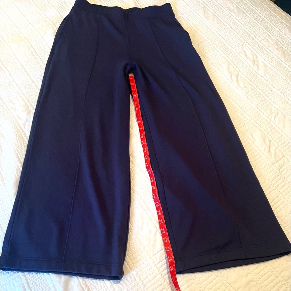 Lou & Grey Navy Blue Wide-Leg Pants